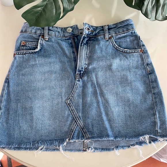 Topshop Moto Denim Skirt - Picture 3 of 5